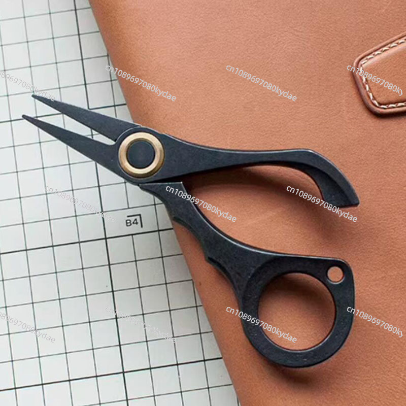 Leatherwork Hand Sewing Needles - 高硬度ステンレス鋼製ニードルプラー、DIY手縫いピンセット、革工芸、衣類縫製作業用ツール