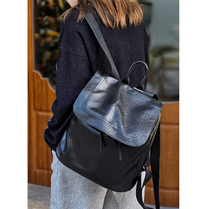 トップグレインベジタブルタンニンなめし牛革バックパック女性用 - Leather Work Rucksack のレビューと価格